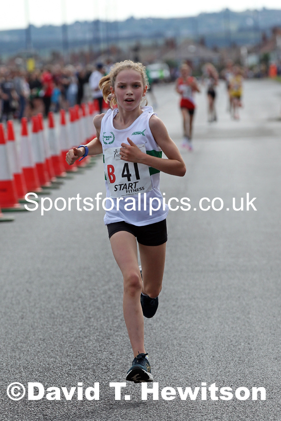 Girls under-13s 2021 Northern 6 and 4 Stage and Young Athletes Road Relays, Redcar. Photo: David T. Hewitson/Sports for All Pics